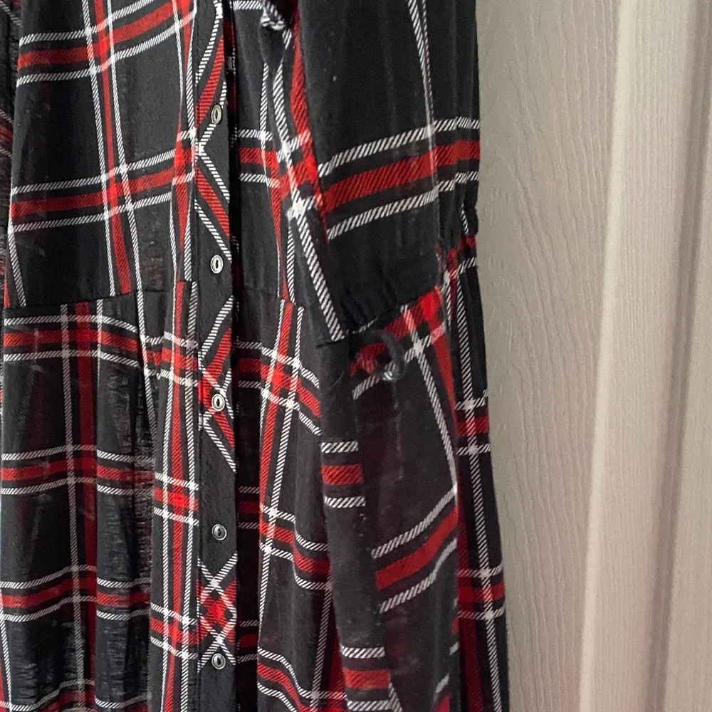 Derek Heart Black and Red Plaid Shirt Dress - Picture 4 of 11